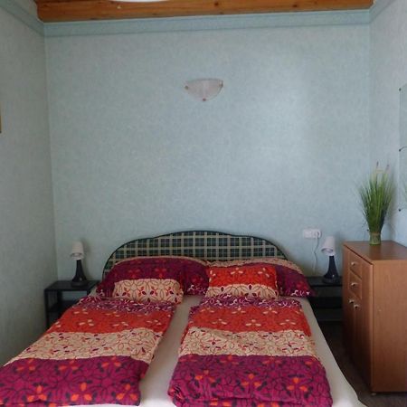 Orwa Apartmanok - Fenyofa Koez Zalakaros Exteriér fotografie