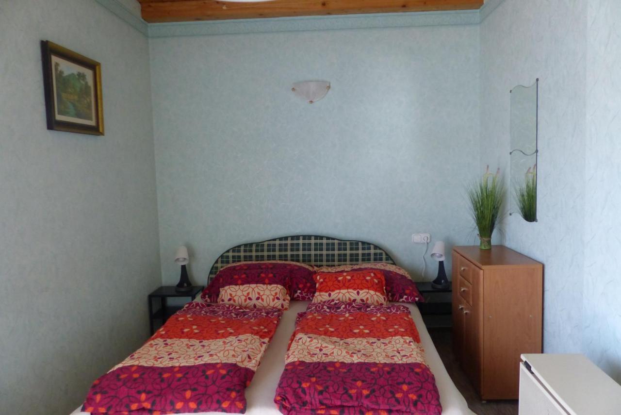 Orwa Apartmanok - Fenyofa Koez Zalakaros Exteriér fotografie